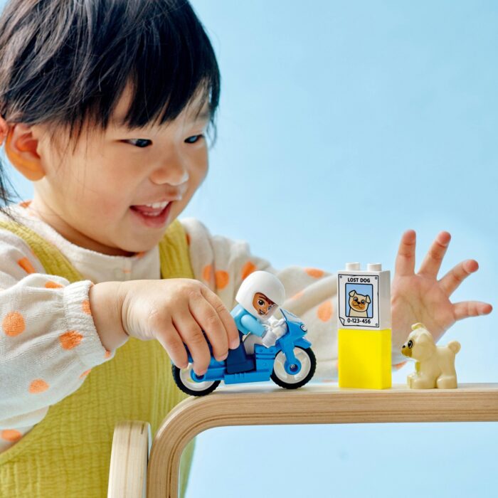 LEGO DUPLO-Police Motorcycle - Image 3