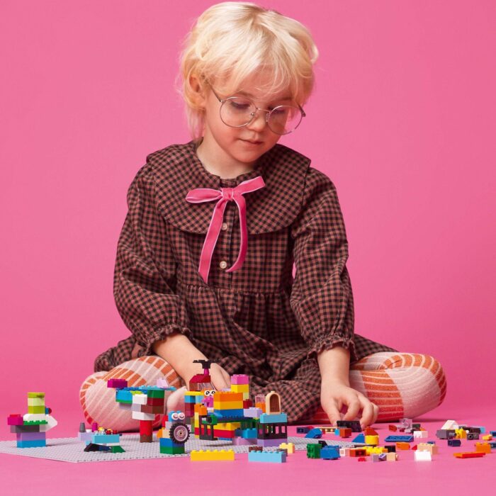 LEGO Classic-Gray Baseplate - Image 3