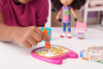 Gabby’s Dollhouse Gabby Deluxe Craft Dolls - Image 9