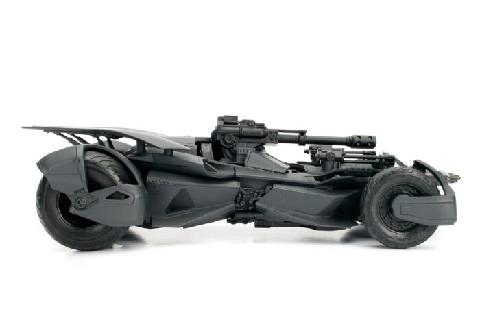 Jada - Batman Justice League Batmobile 1:24 - Image 13