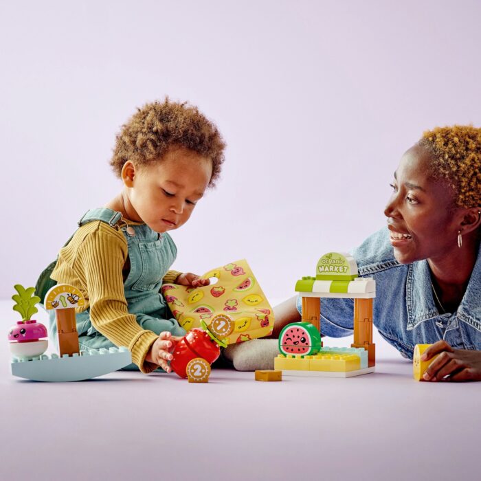 LEGO DUPLO-Organic Market - Image 3