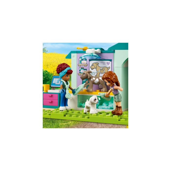 LEGO Friends-Farm Animal Vet Clinic - Image 7