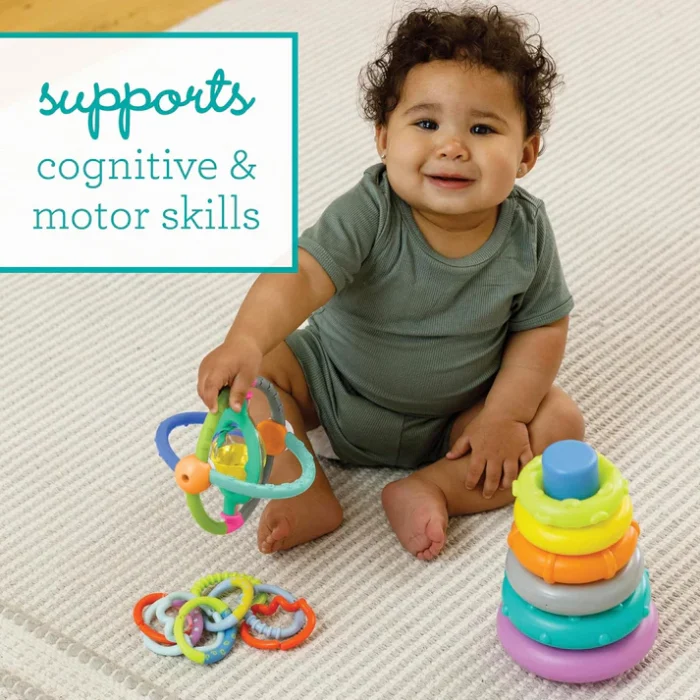 ⁦Infantino Box of Cheer - Stacking Rings & Rattle Activity Set⁩ - الصورة ⁦2⁩